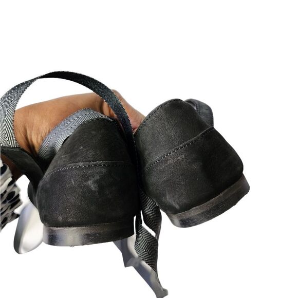 Free people  - Picture 3 of 9